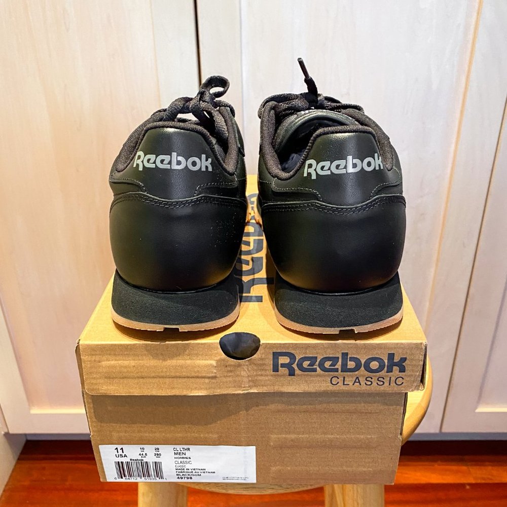 New Reebok Classic Leather Black/Gum Size 11 - Picture 2 of 7